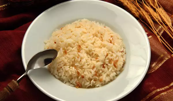 Ориз пилаф за гарнитура или основно ястие