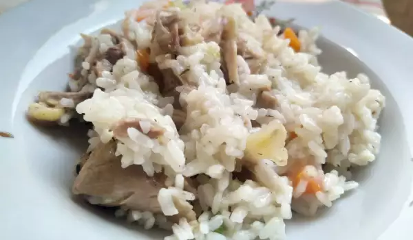 Вкусно пиле с ориз по мамина рецепта