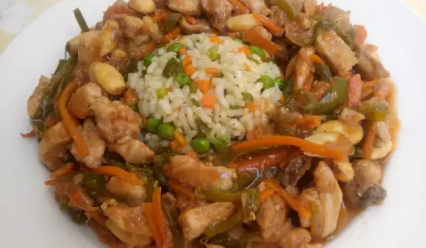 Пилешко с много зеленчуци и шарен ориз
