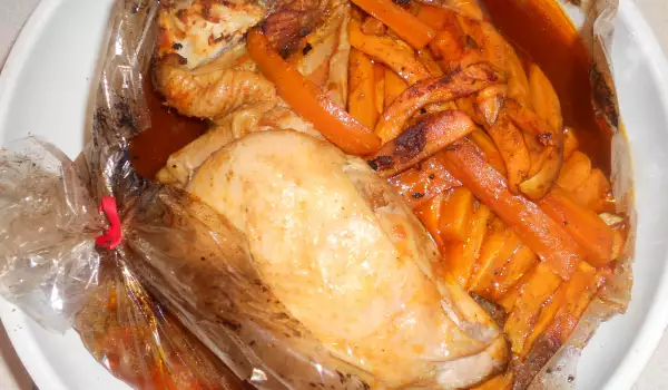 Пилешки бутчета с батати и морков на фурна