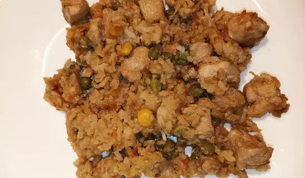 Ориз с пиле и зеленчуци по китайски