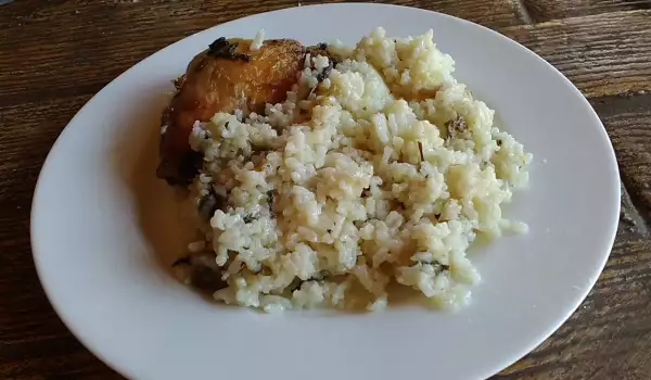 Пиле с бял ориз
