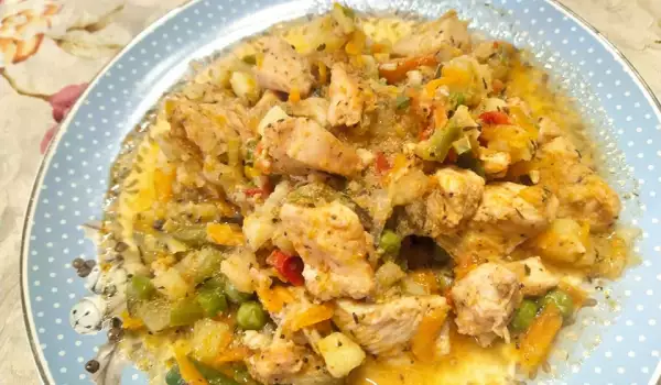Вкусна пилешка яхния с много зеленчуци