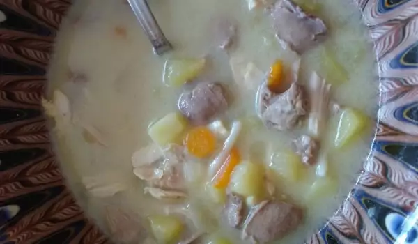 Пилешка супа с куркума и дробчета