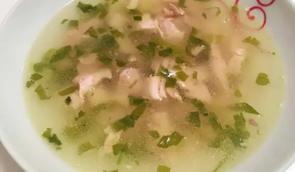 Пилешка супа с магданоз и лимон при настинка от 1960 г.