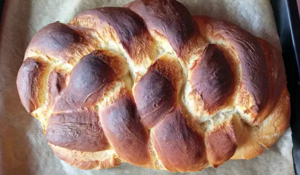 Плетен хляб Чала