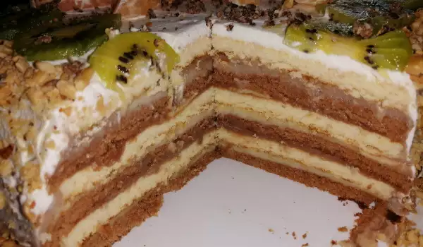 Плодова торта със сметанов крем