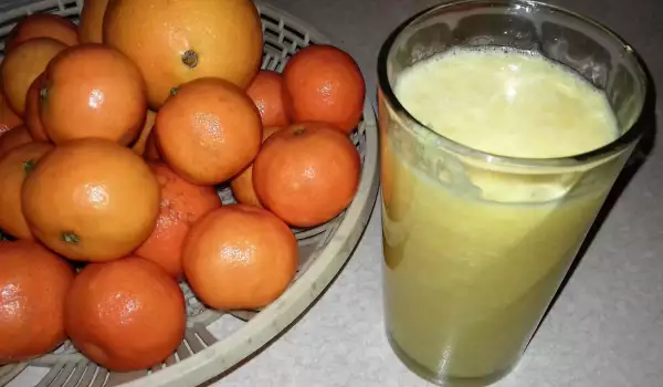 Портокалово смути с джинджифил и мандарина