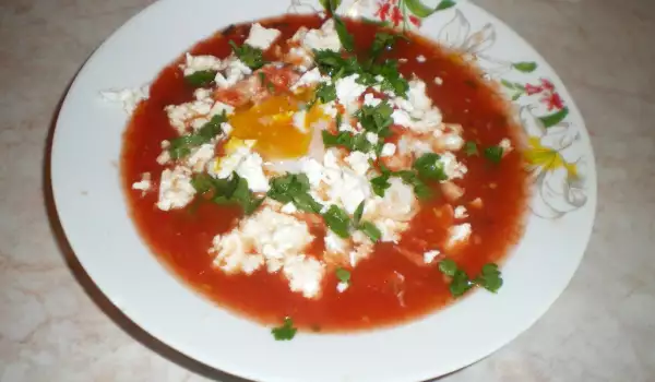 Поширани яйца в доматен сос