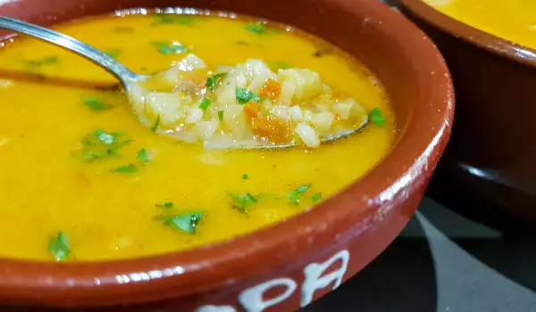 Постна картофена супа с пащърнак