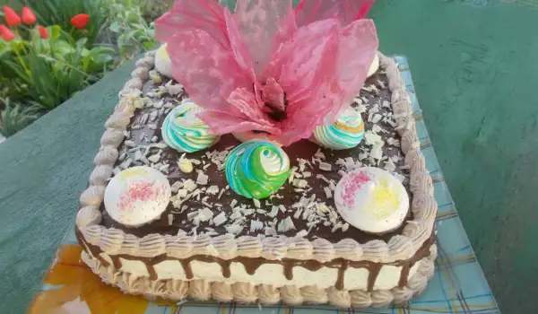 Празнична торта с цвете от оризови кори