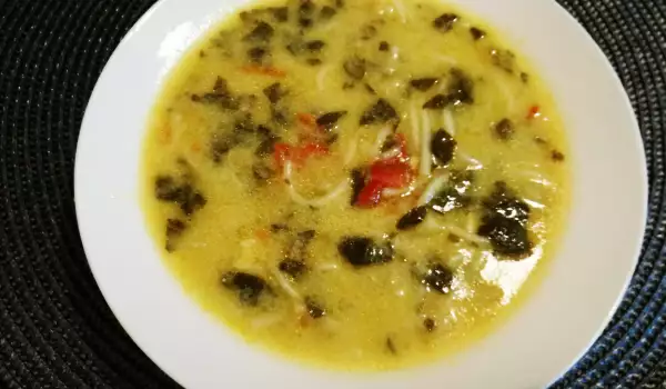 Спаначена супа с фиде и картоф