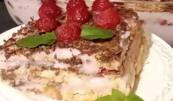 Провансалска бисквитена торта