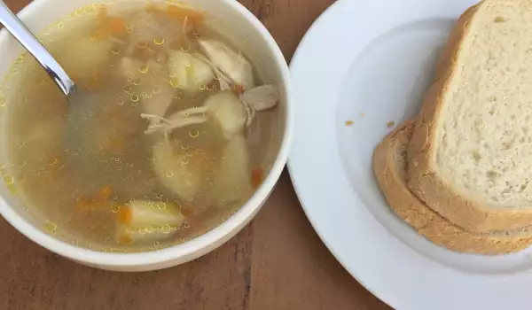 Пуешка супа за деца