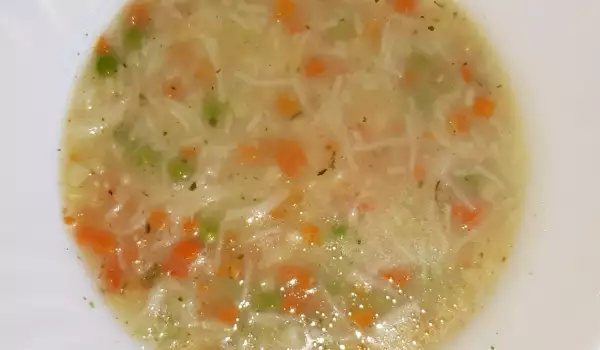Пуешка супа с карфиол и фиде