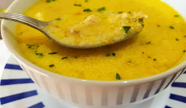Лека и вкусна пуешка супа