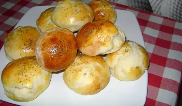 Пухкави хлебчета с извара