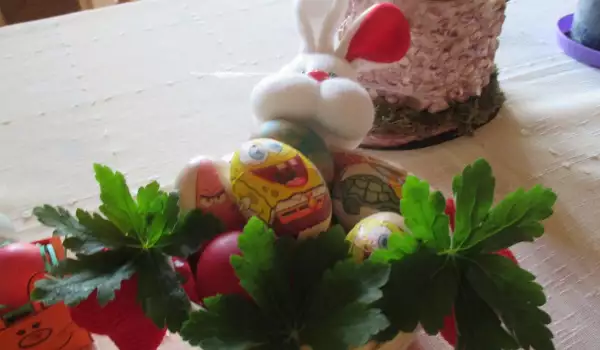 Великденски яйца с декупаж