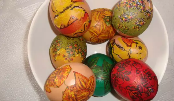 Великденски яйца с декупаж