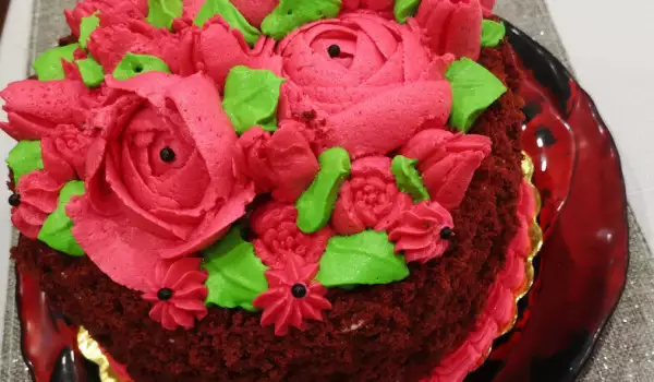 Торта Червено кадифе с цветя от швейцарски крем