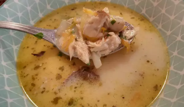 Вкусна рибена супа със зеленчуци