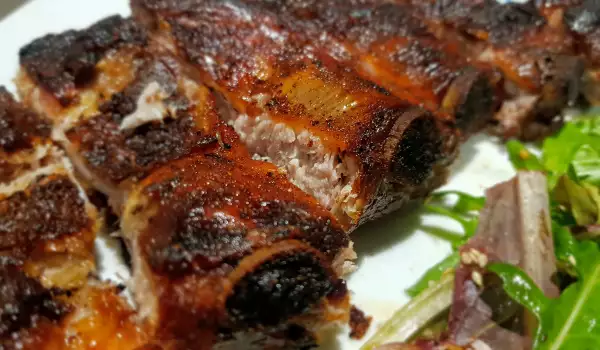 Свински ребърца на фурна с мед и провансалски билки