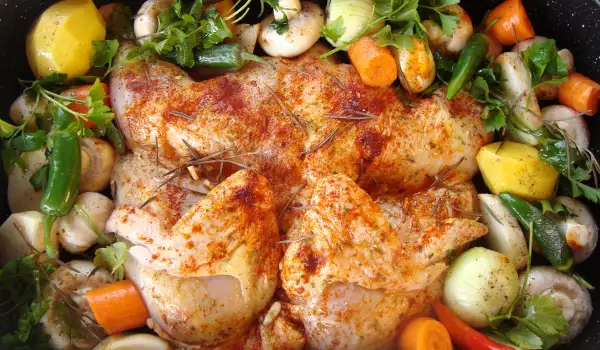 Печено пиле с различни зеленчуци