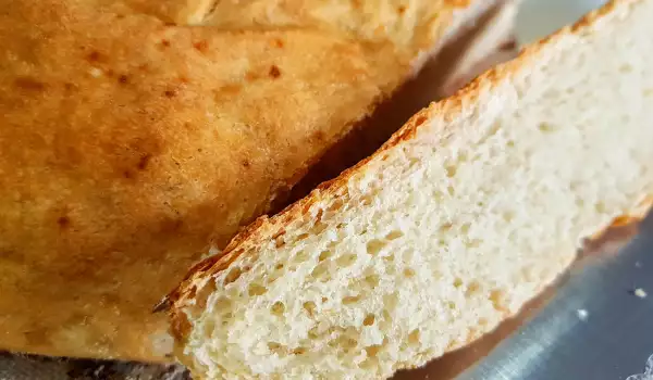Селски хляб със содена коричка