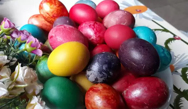 Великденски яйца с различни техники