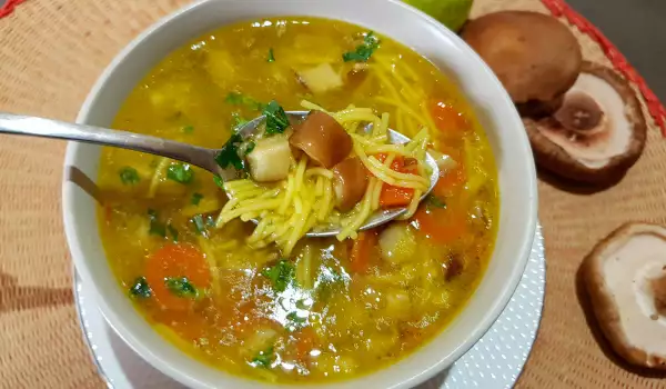 Гъбена супа от шийтаке и шафран