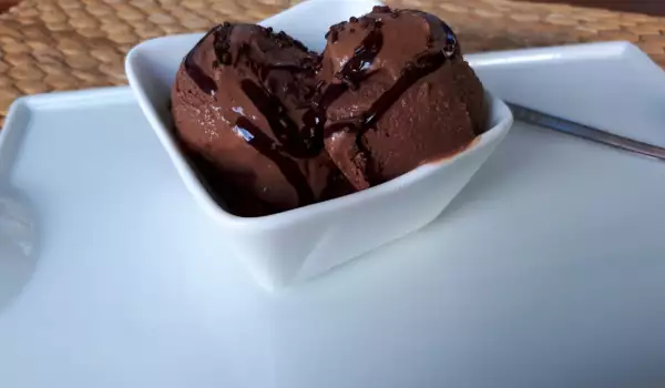 Шоколадов сладолед без машина