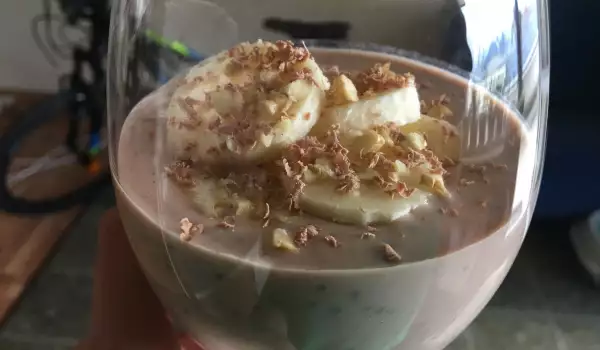 Здравословен десерт с чиа и какао