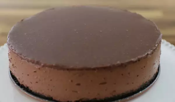 Шоколадов чийзкейк с бисквитки Орео