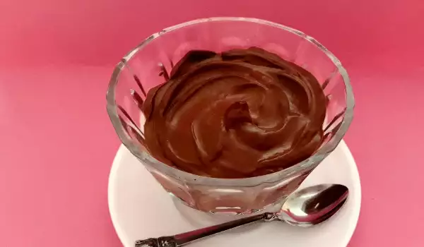 Шоколадов крем с извара