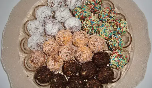 Шоколадови топчета с бисквити