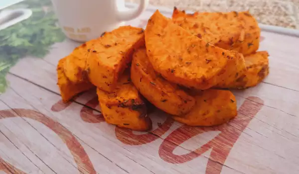 Сладки картофи на фурна със сос