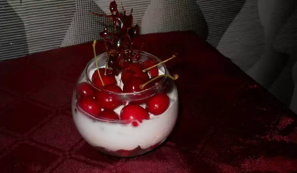 Сметанов десерт с Маскарпоне и плодове