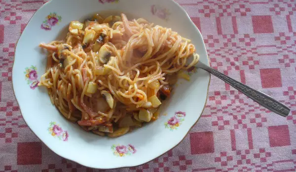 Спагети с бекон и гъби