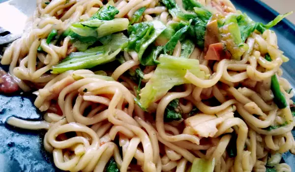 Инстантни спагети по китайски