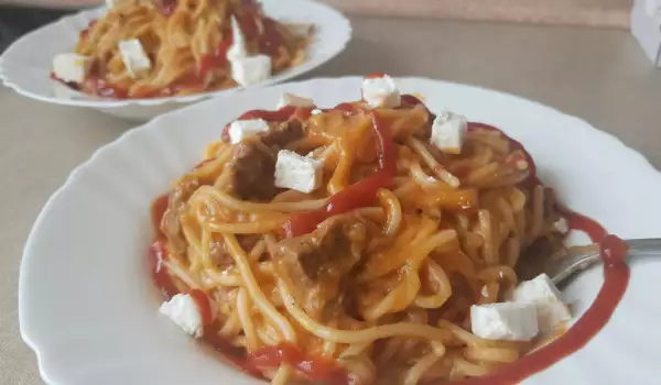 Спагети с телешко месо