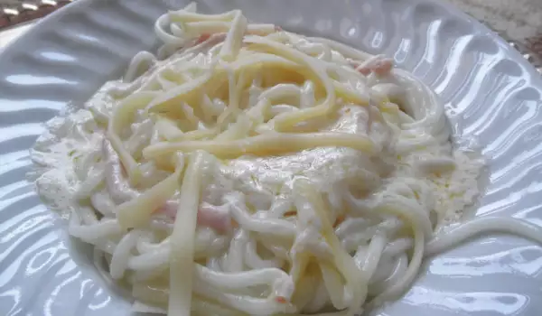 Спагети Карбонара с гъби и бекон