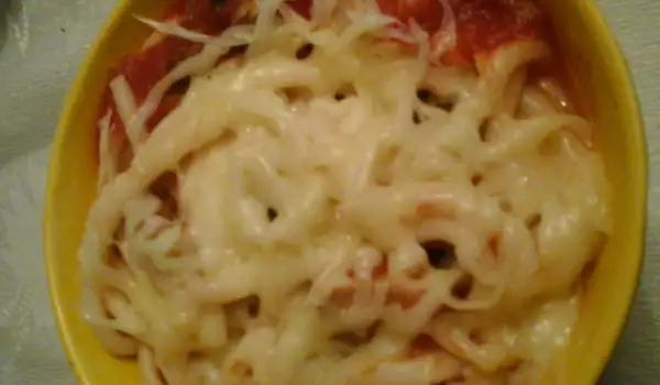 Спагети с кайма и манатарки