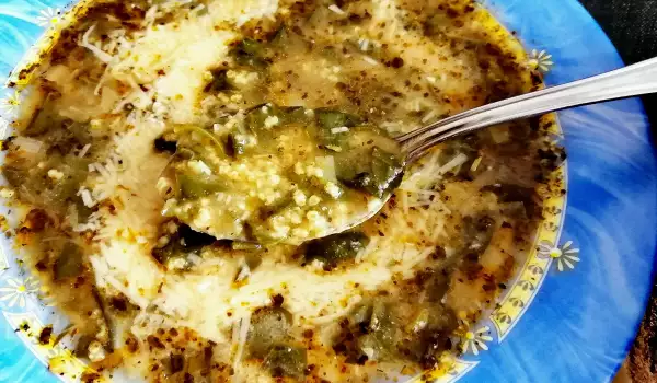 Спаначена супа с просо и праз