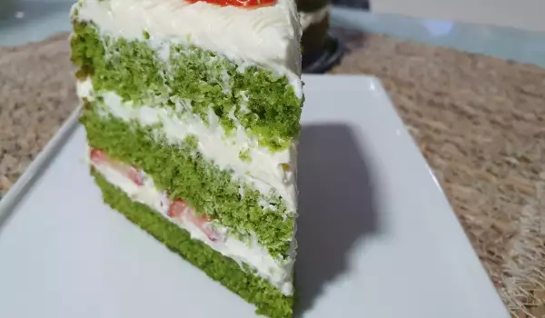 Спаначена торта с маскарпоне и ягоди