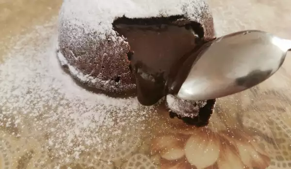Шоколадово суфле с течен център Линд
