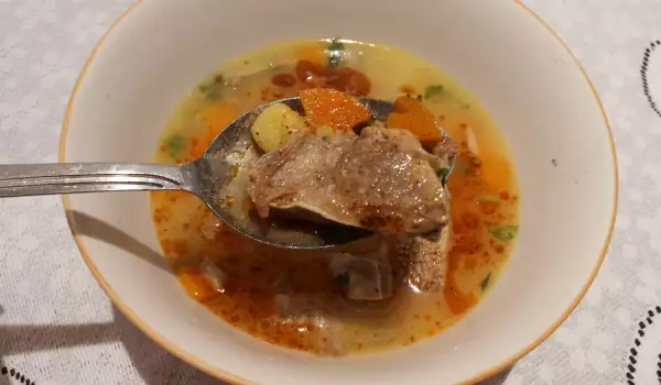 Пъстра супа с телешки език