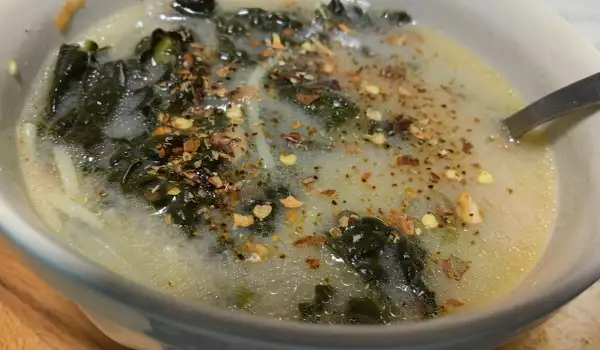 Супа от кейл в мултикукър