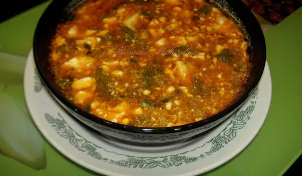 Супа с лапад, коприва и сирене