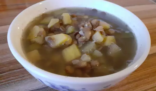 Супа от тиквички и леща