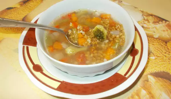 Супа с лимец и зеленчуци